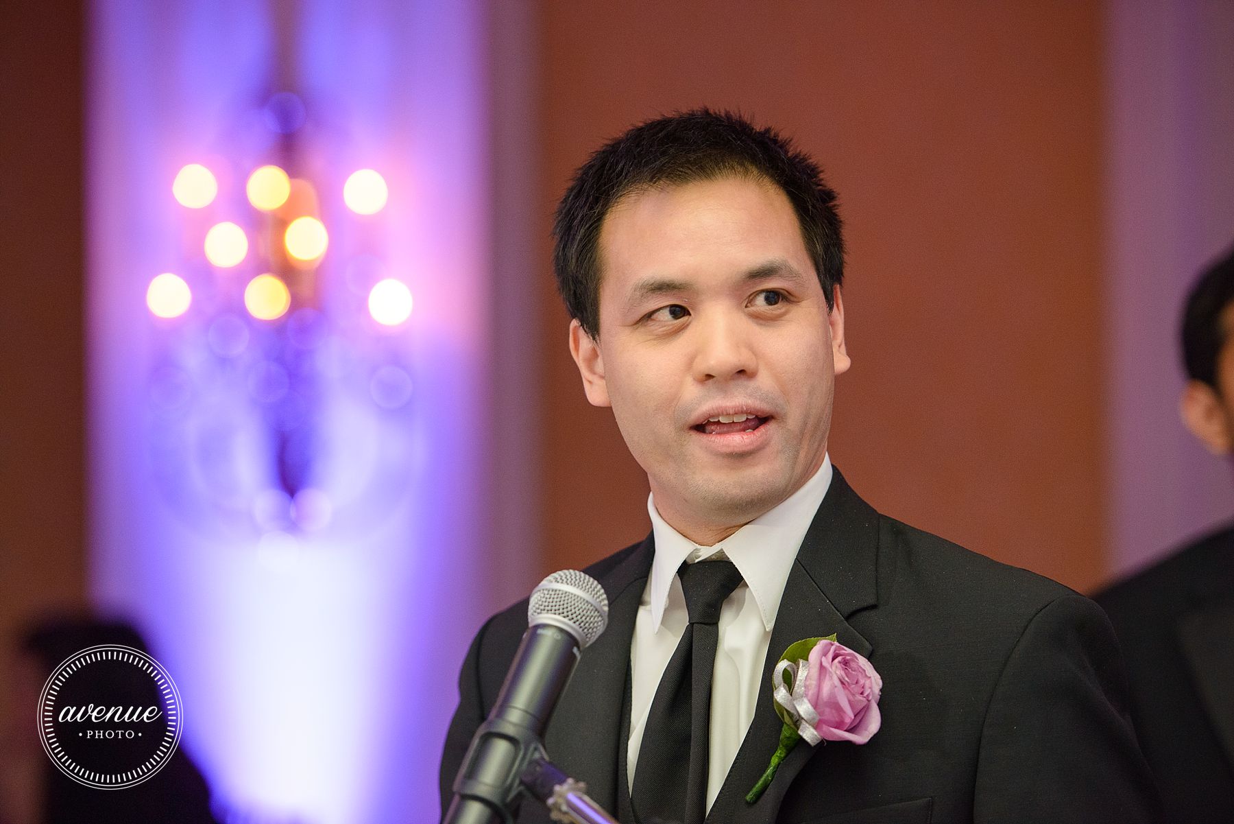 CasaLomaKingEdwardHotelWeddingPhotos_MV_AvenuePhoto_067