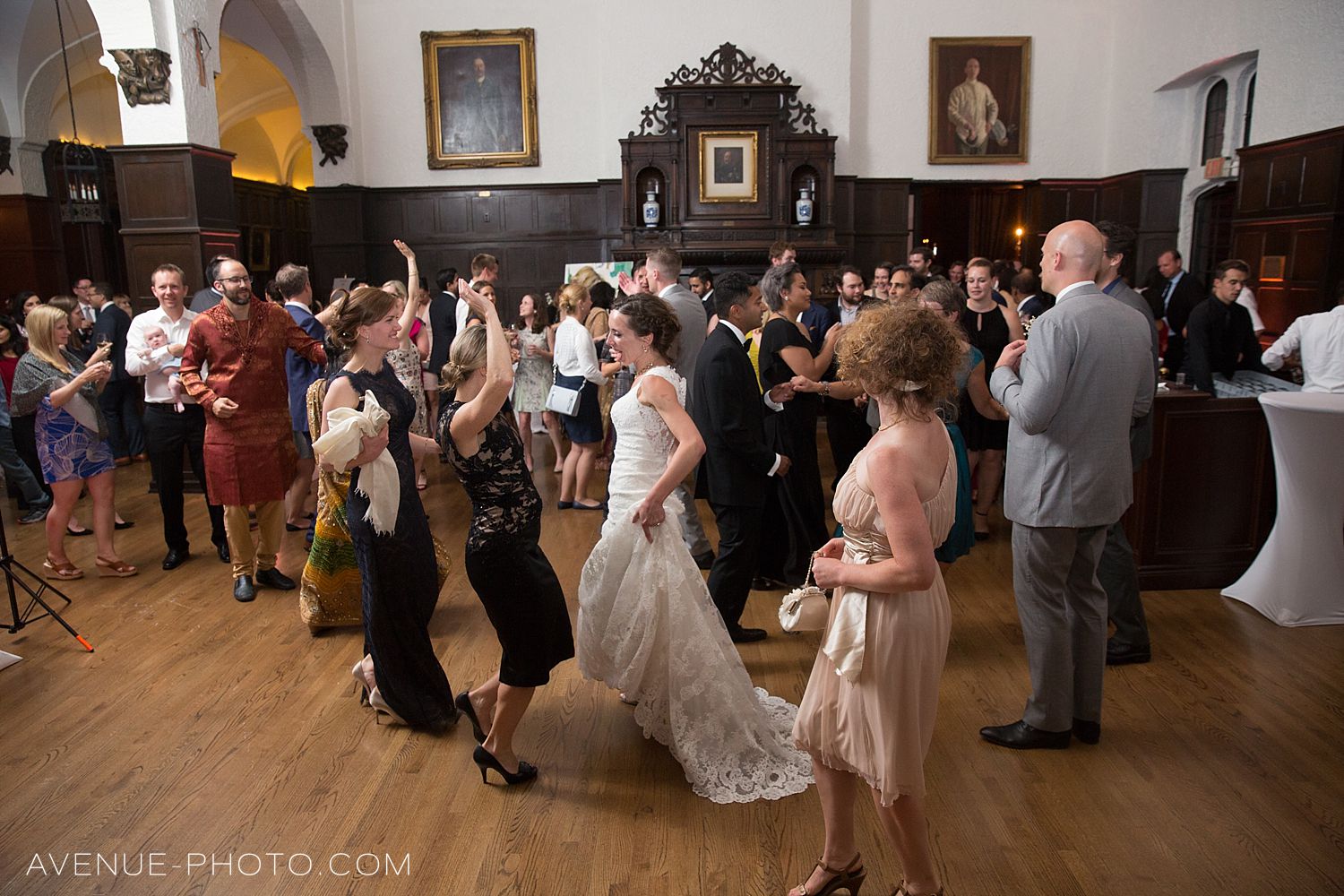 casa loma wedding photos, casa loma wedding, casa loma, wedding photos casa loma, toronto wedding photographer, james gardens weddding photos
